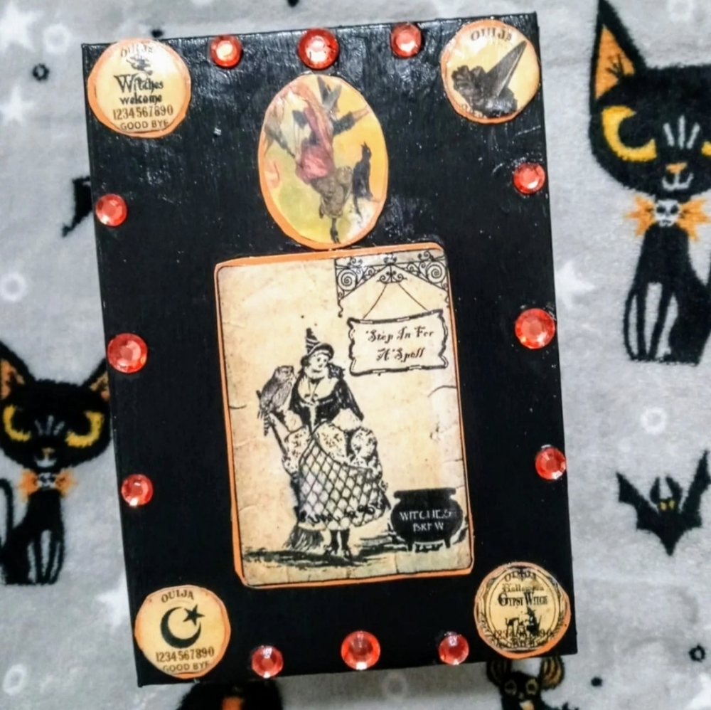 ***SOLD***Vintage Halloween Witch Book Box
